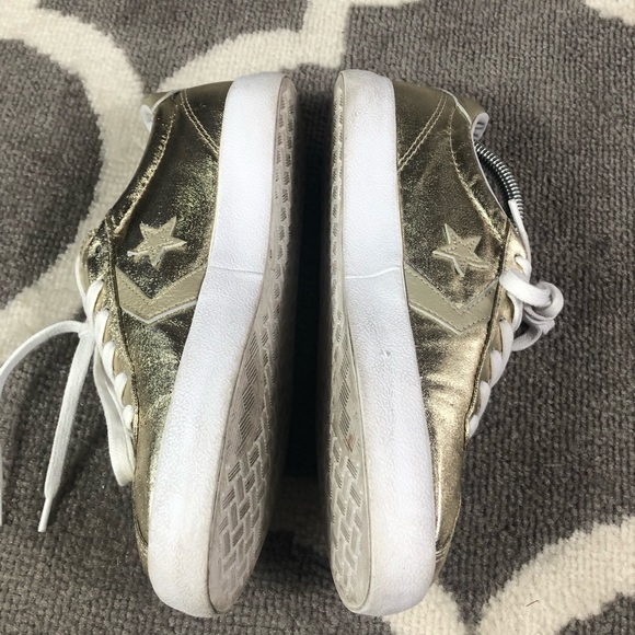 Converse Sneakers Womens Size 7 Metallic Breakpoint Shoes Gold Star - Picture 9 of 10